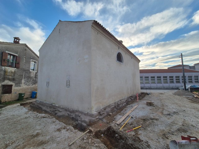 Dovršena sanacija vrijednog kulturnog dobra crkve sv. Barnabe u Vižinadi 